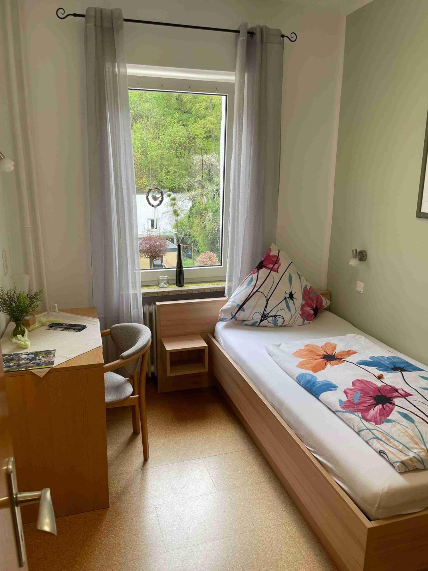 Pension Bartz Traben-Trarbach Exterior photo
